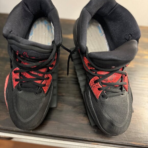 Nike Kyrie Infinity Black University Red - Picture 6 of 6